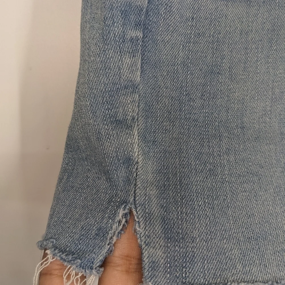AMERICAN EAGLE Curvy Hi-Rise Jegging Denim Jean Shorts